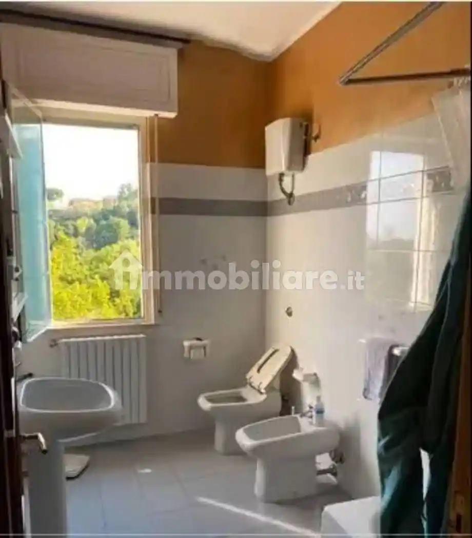 Bilocale via Cappuccini, Centro, Loreto Aprutino - foto 3