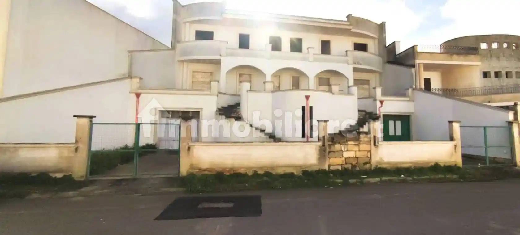 Villa in vendita a Salice Salentino