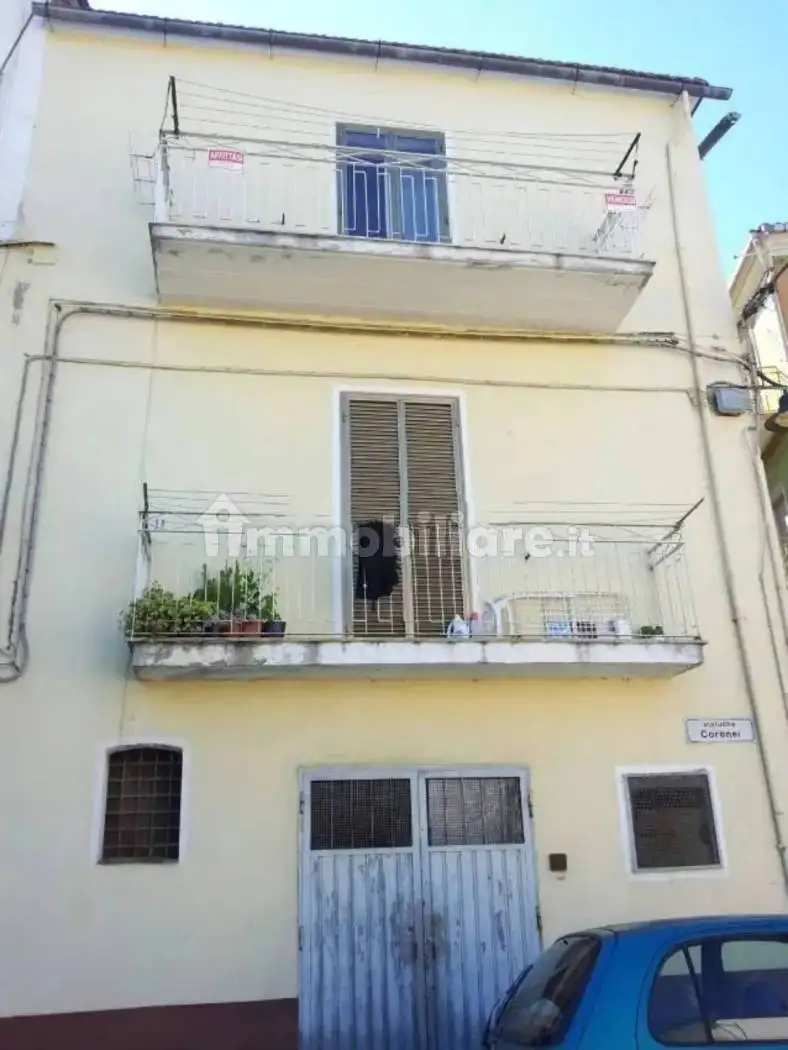 Appartamento in vendita a San Costantino Albanese