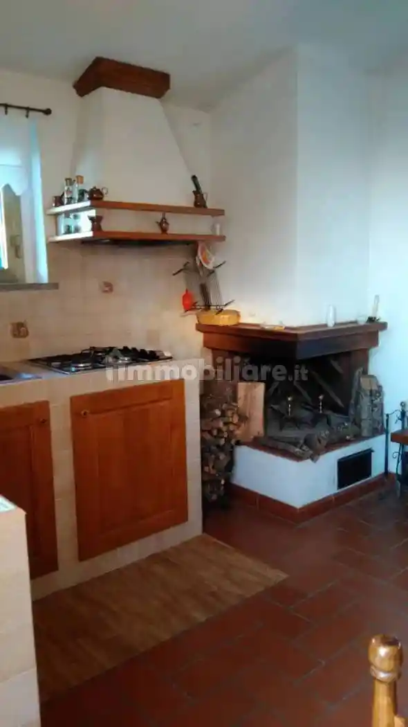 Casa indipendente in vendita a Subbiano