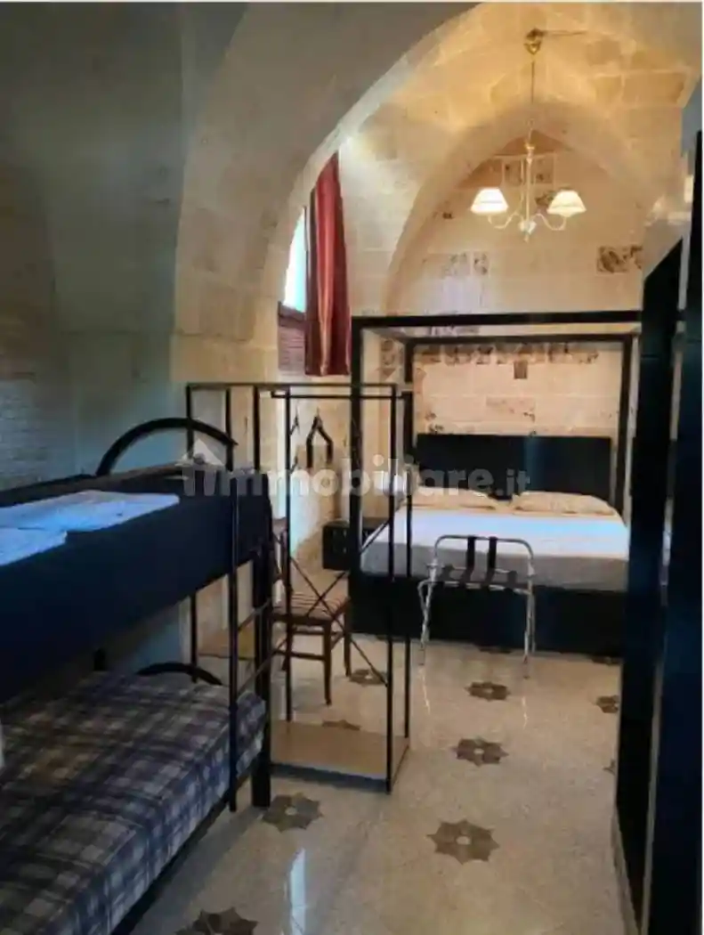 Villa in vendita a Contrada