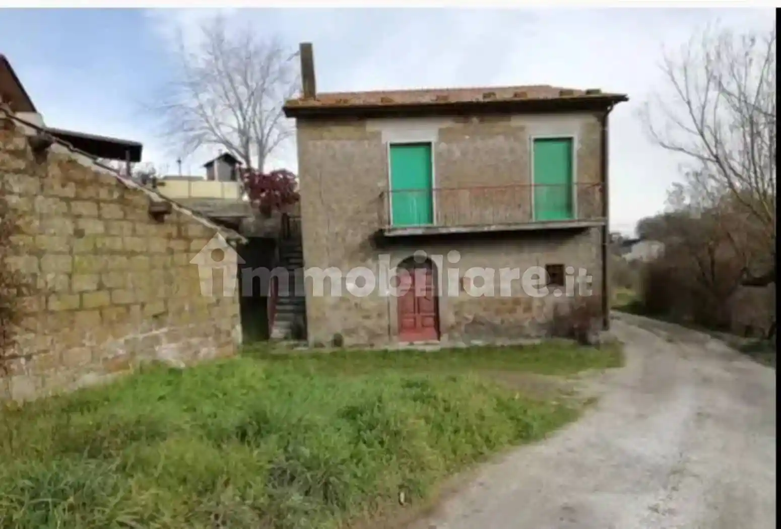 Rustico - Casale in vendita a Montefiascone