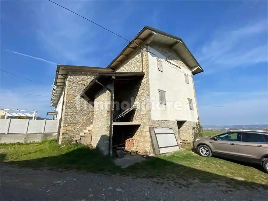 Rustico - Casale in vendita a Serramazzoni