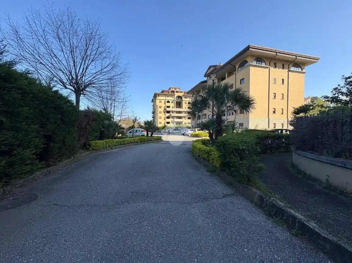 Quadrilocale via Leonardo Da Vinci 14, Quattromiglia, Rende - foto 2