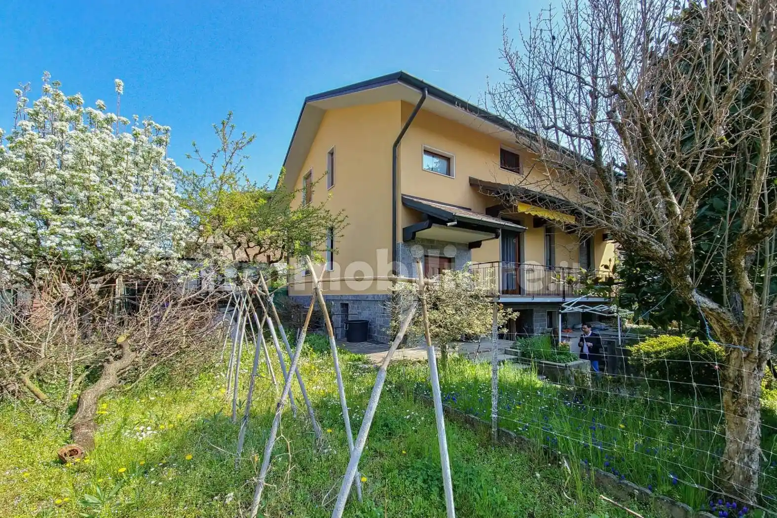 Villa in vendita a Carnate