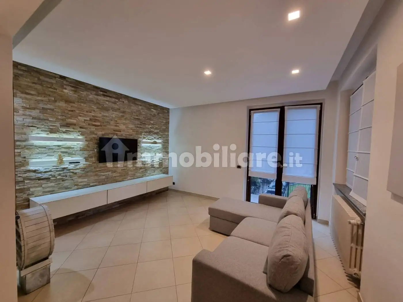 Appartamento in affitto a Varese