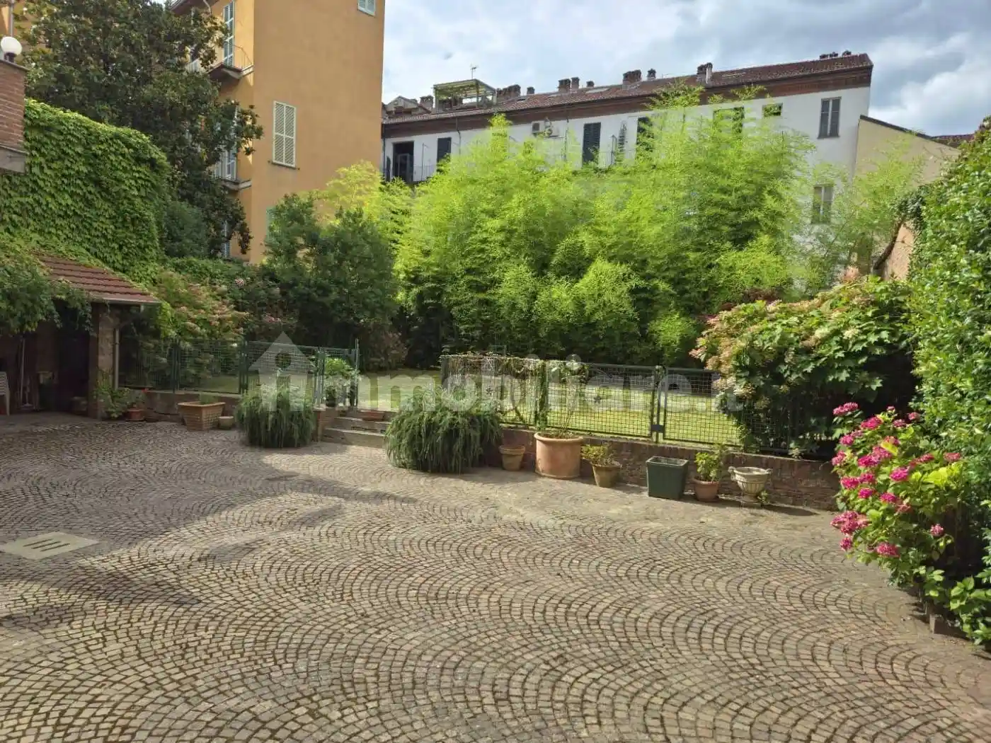 Terratetto plurifamiliare 669 m², ottimo stato, Piazza Garibaldi, Alessandria - foto 2