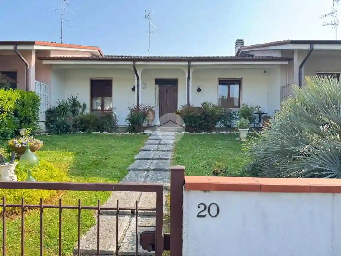 Villetta a schiera - foto 2