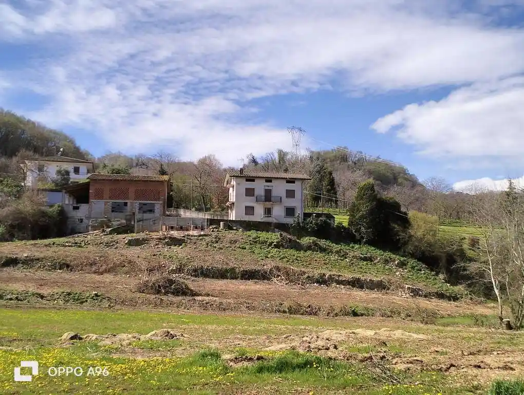 Casa indipendente in vendita a Isola Vicentina