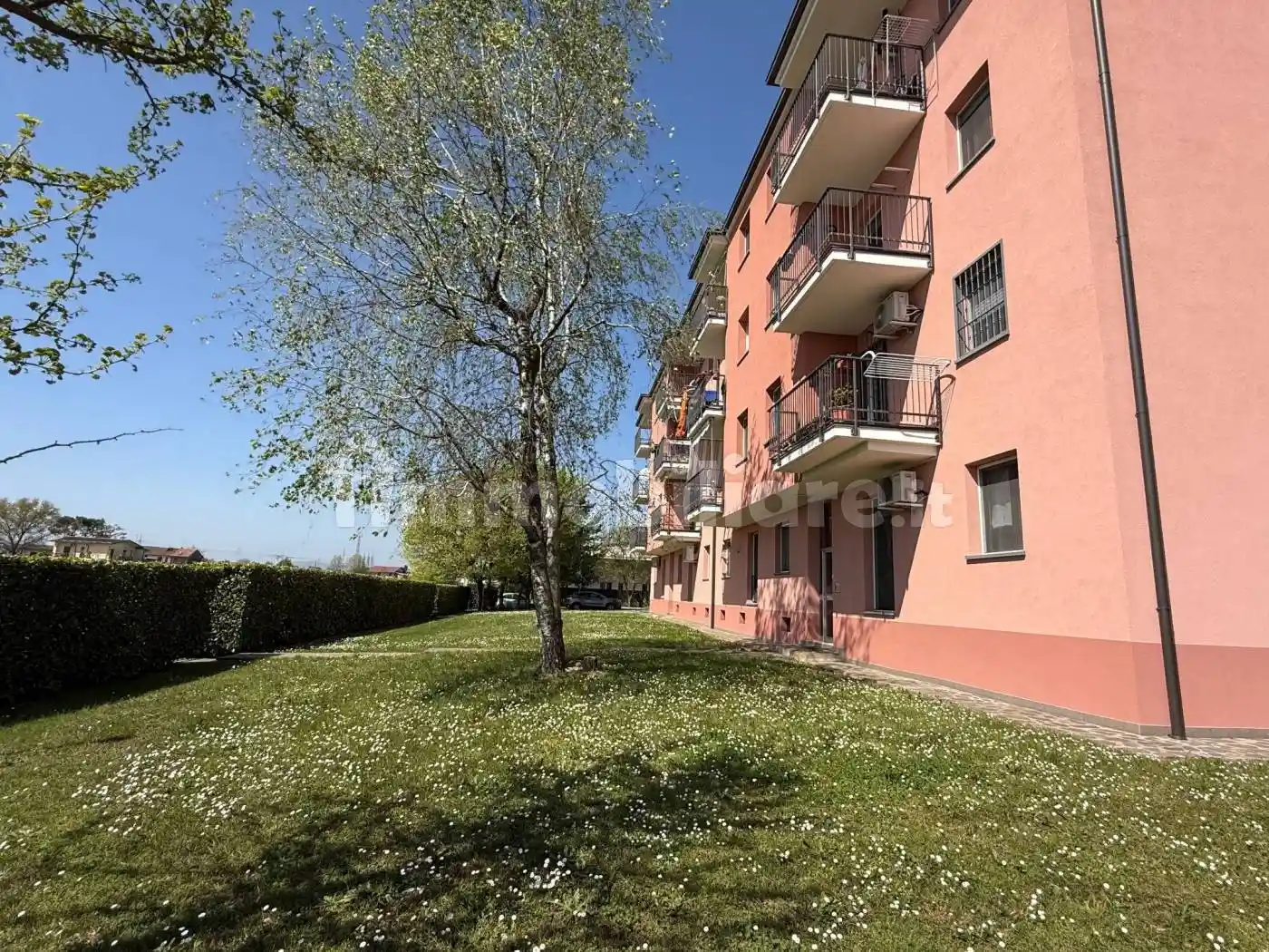 Appartamento in vendita a Cornate d'Adda