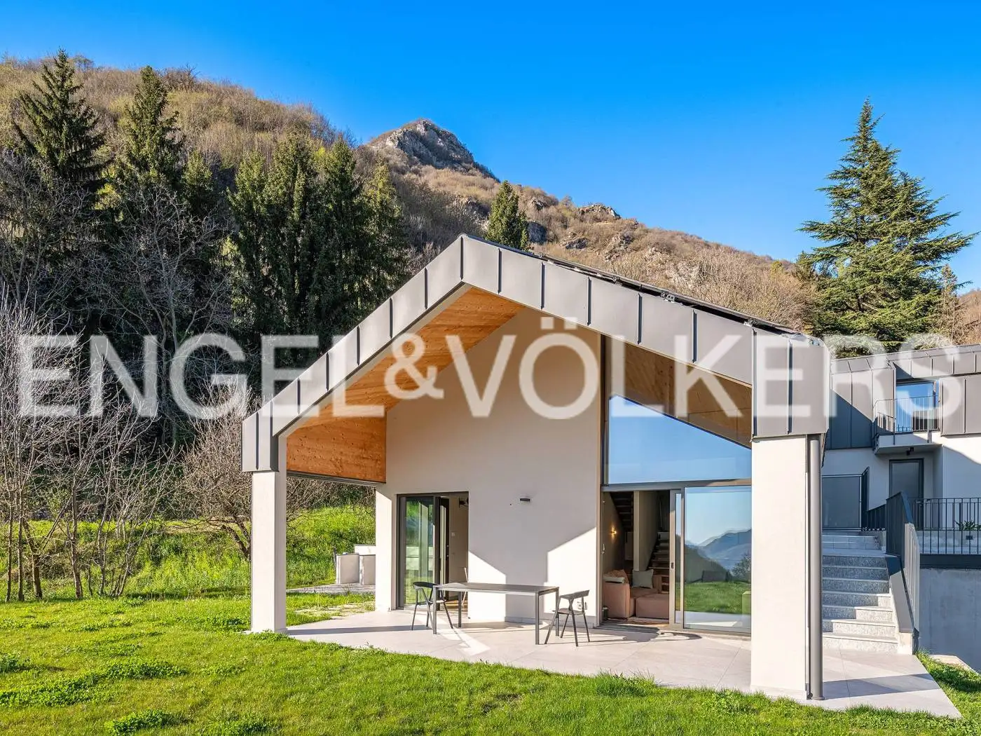 Villa in vendita a Lecco