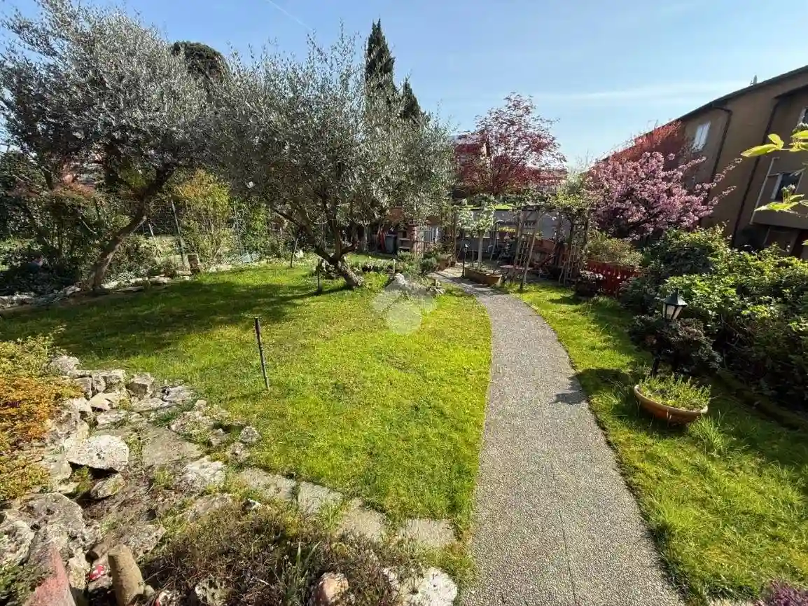 Villetta a schiera - foto 2