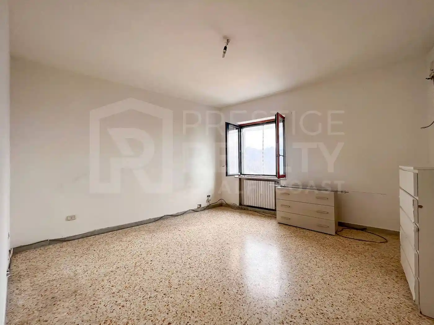 Trilocale via Vincenzo d'Amato, Centro, Scala - foto 2