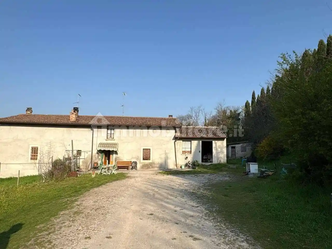 Casa indipendente in vendita a Solferino