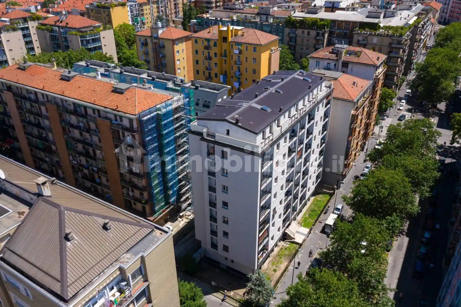 Trilocale via Alfonso Capecelatro 22, San Siro, Milano - foto 5