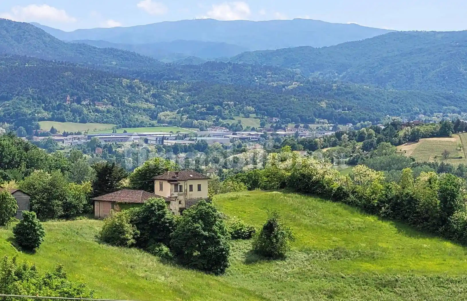 Rustico - Casale in vendita a Ovada