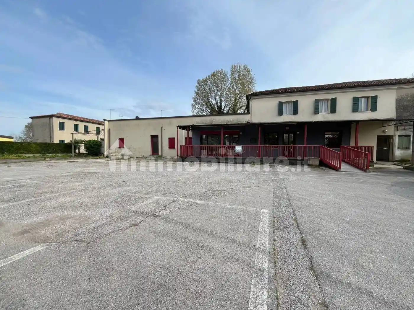 Palazzo - Edificio in vendita a Stra