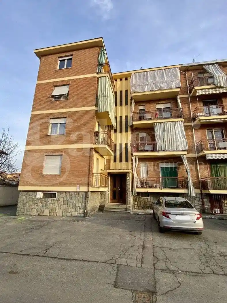 Appartamento in vendita a Santena