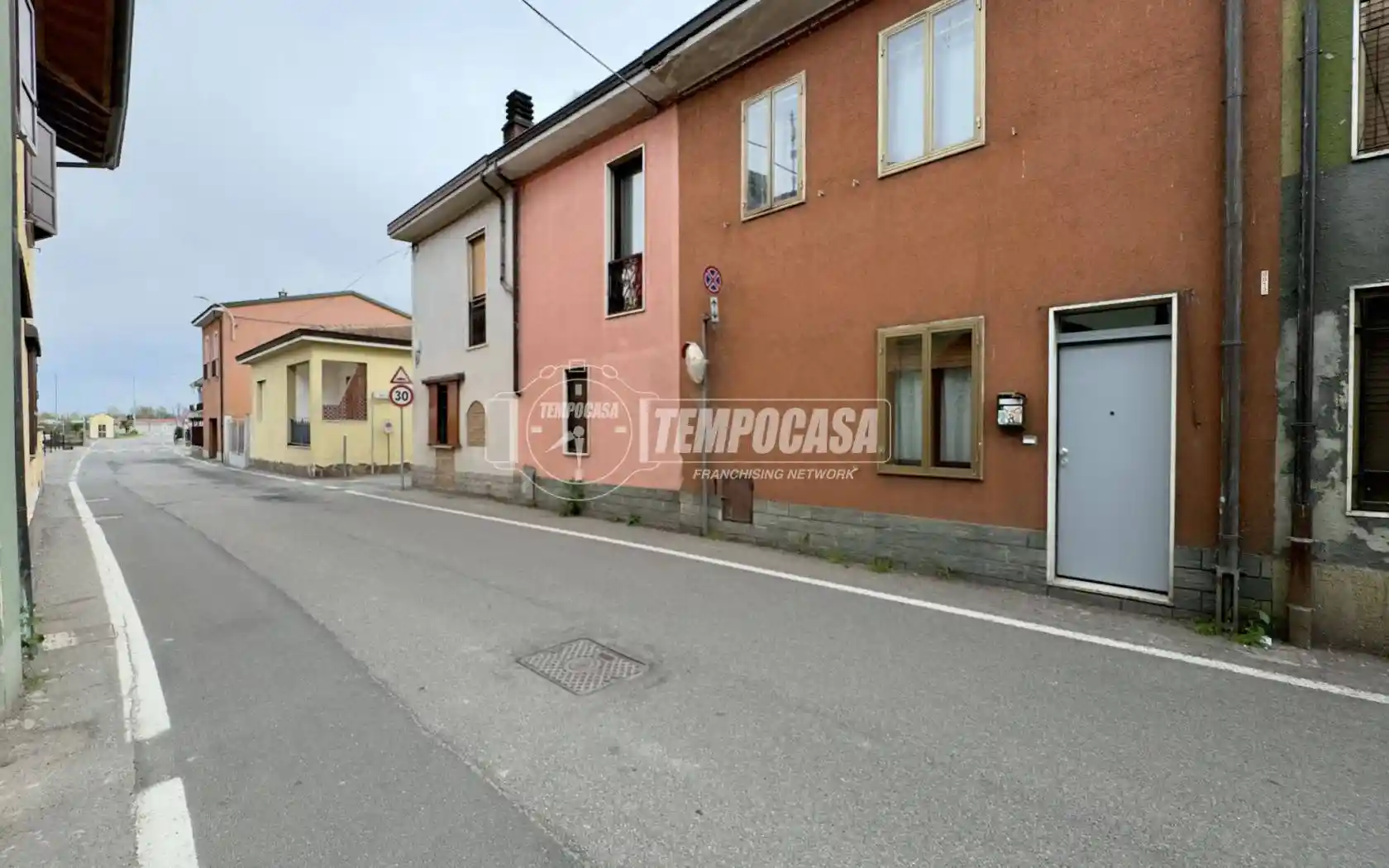 Casa indipendente in vendita a Borgo San Giovanni