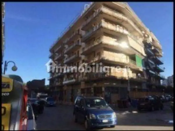 Palazzo - Edificio in vendita a Castellammare di Stabia