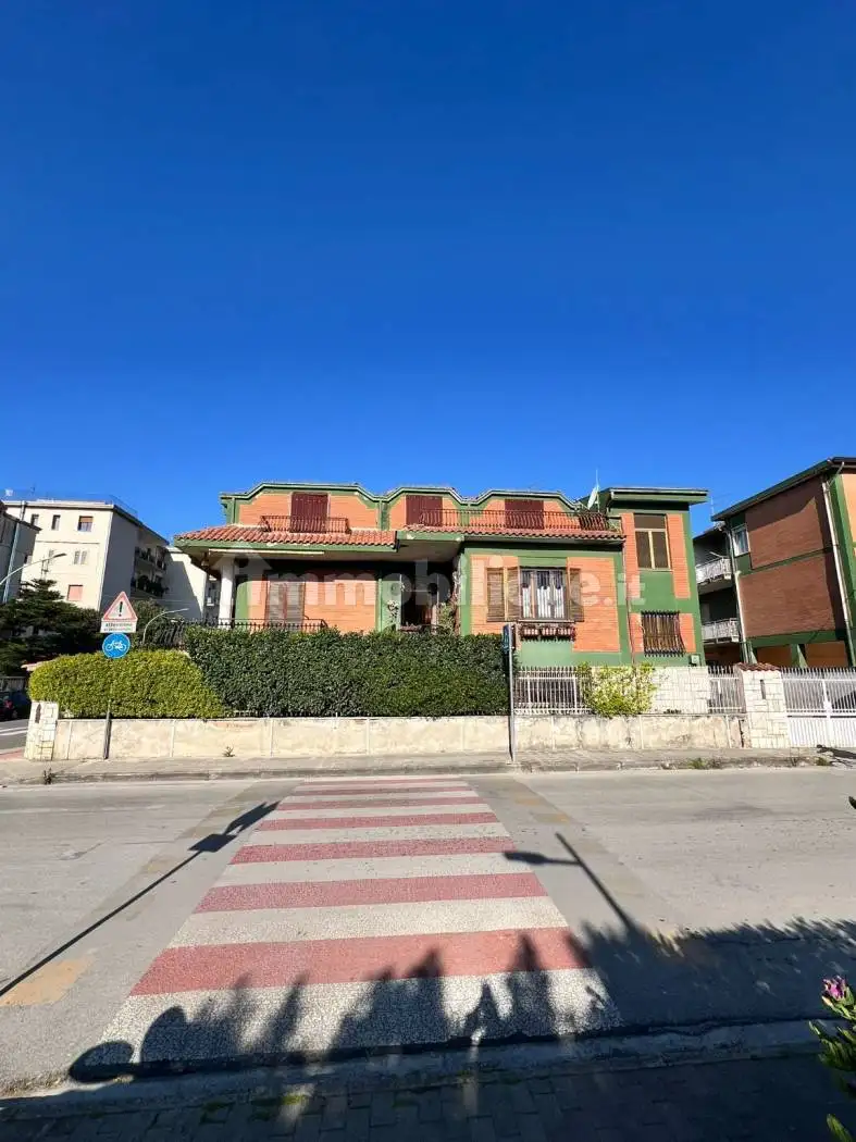 Villa in vendita a Casagiove