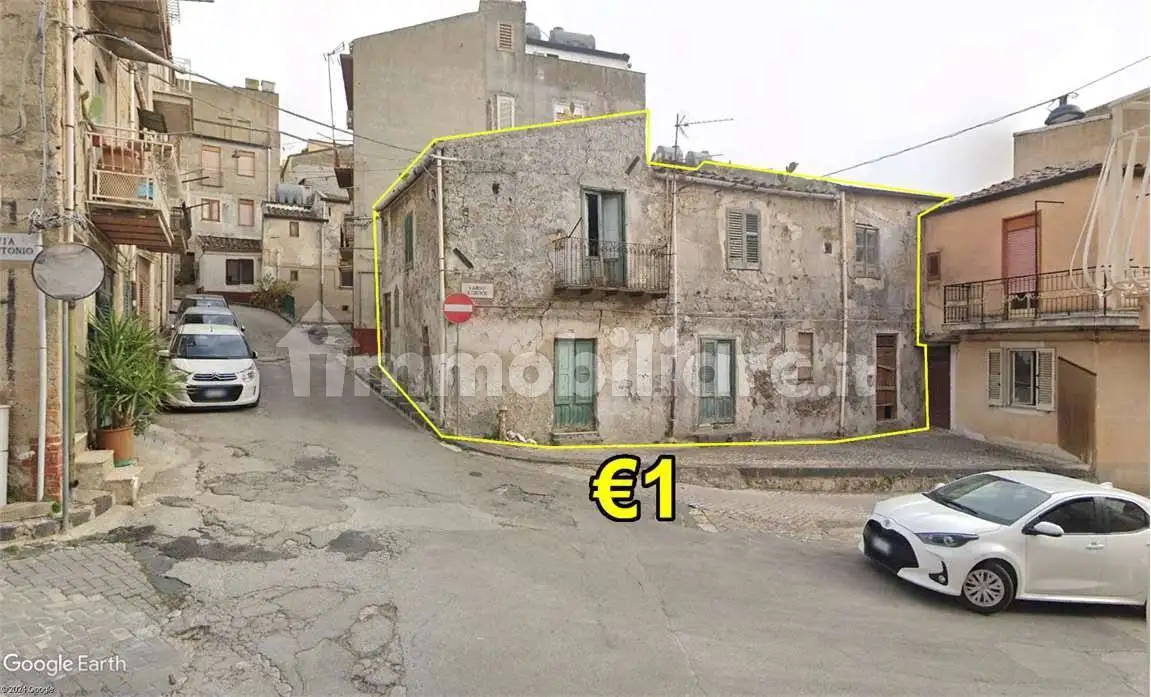 Casa indipendente in vendita a Campofranco