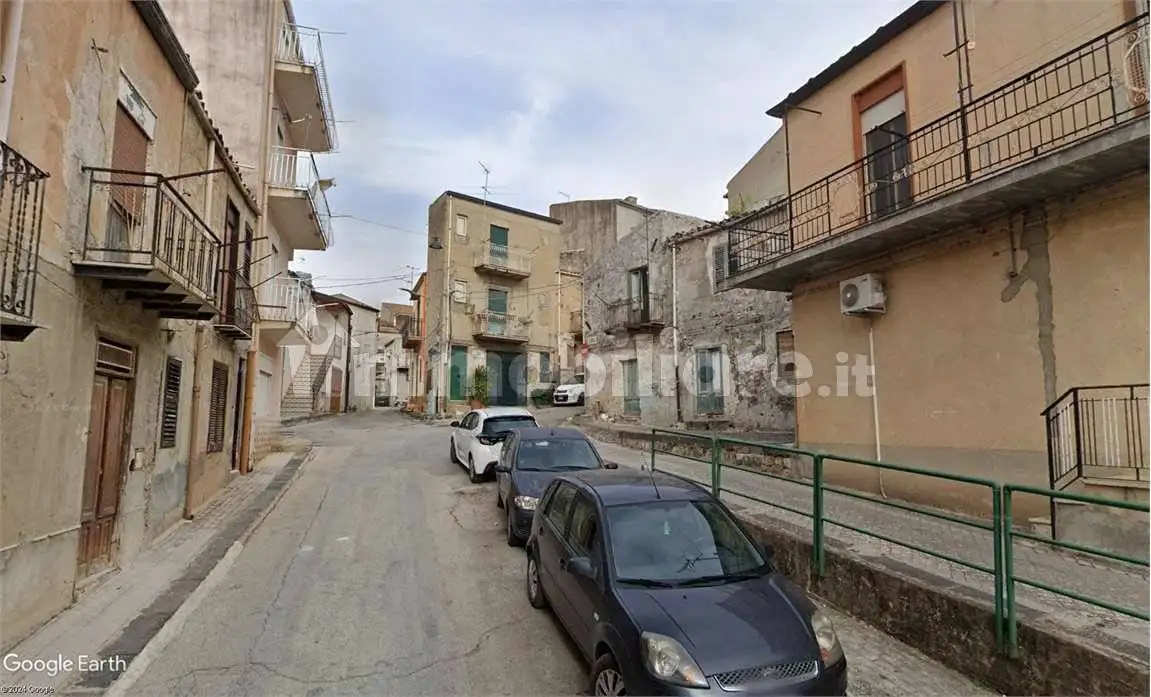 Terratetto unifamiliare 180 m², Campofranco - foto 2