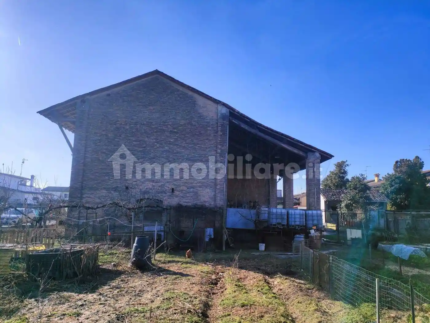 Rustico - Casale in vendita a Crema