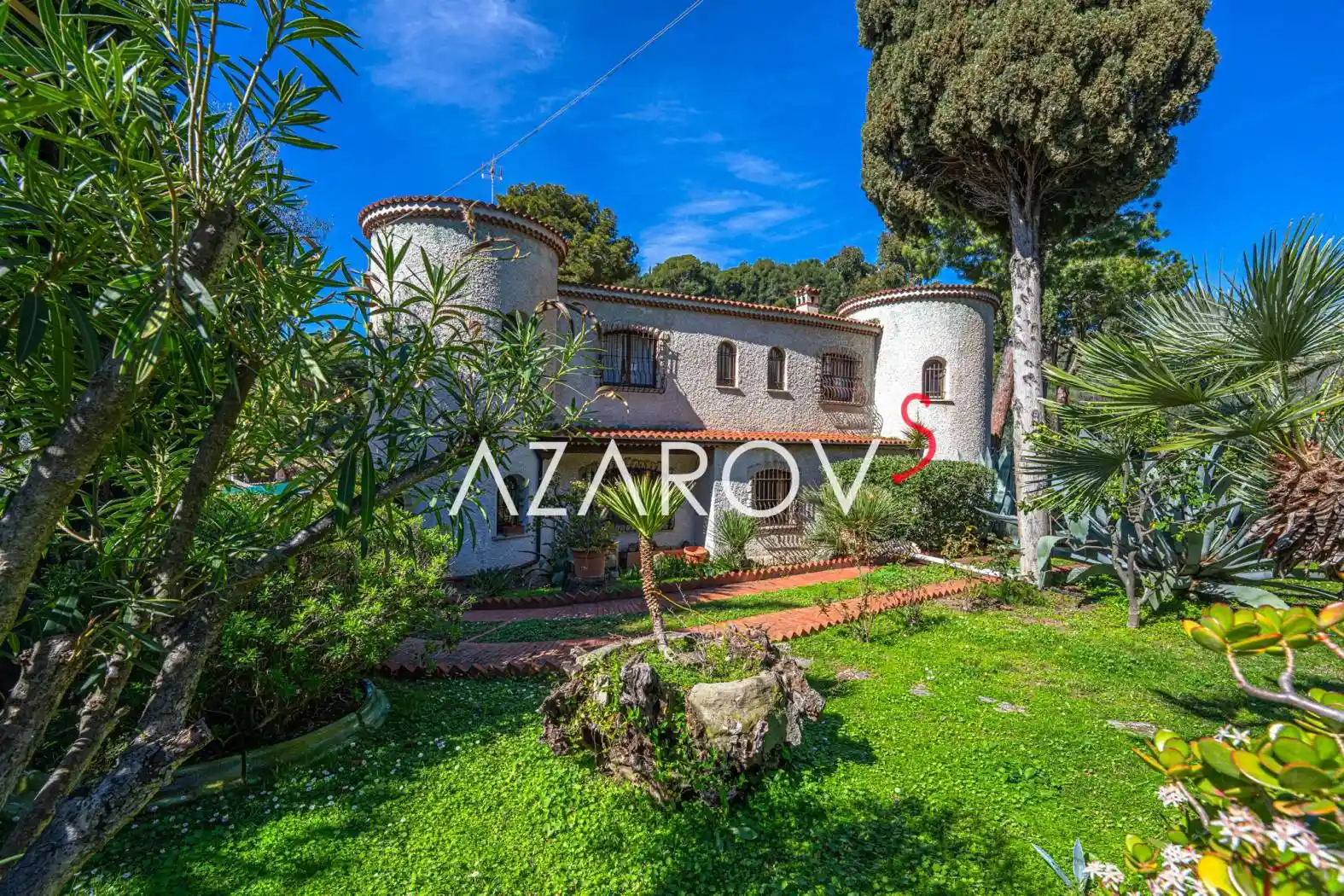 Villa in vendita a Bordighera