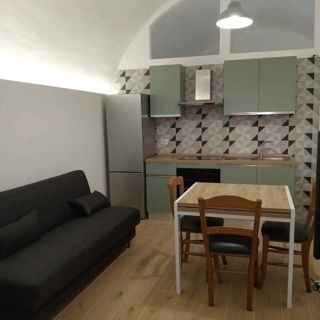 Bilocale via Bruno Annarumi 3, Centro Storico, Genzano di Roma - foto 2