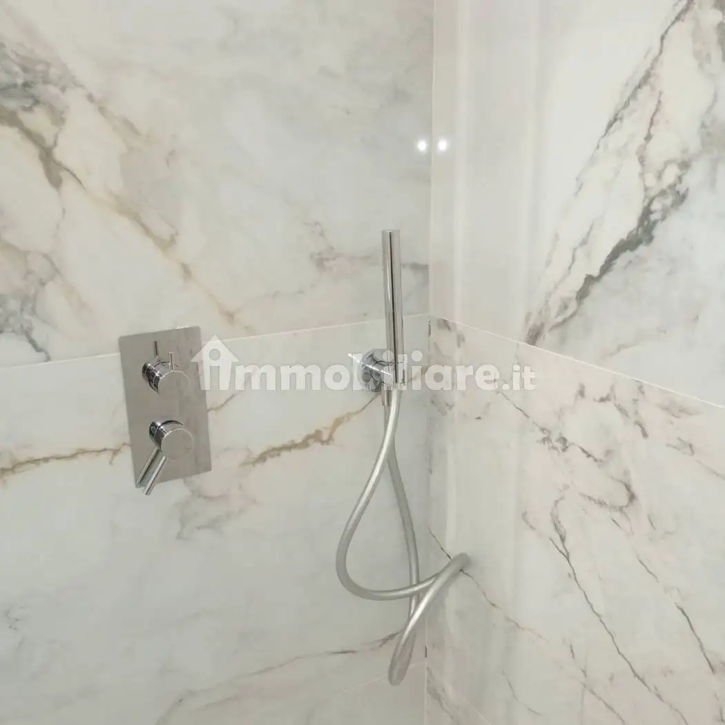 Bilocale via Bruno Annarumi 3, Centro Storico, Genzano di Roma - foto 5