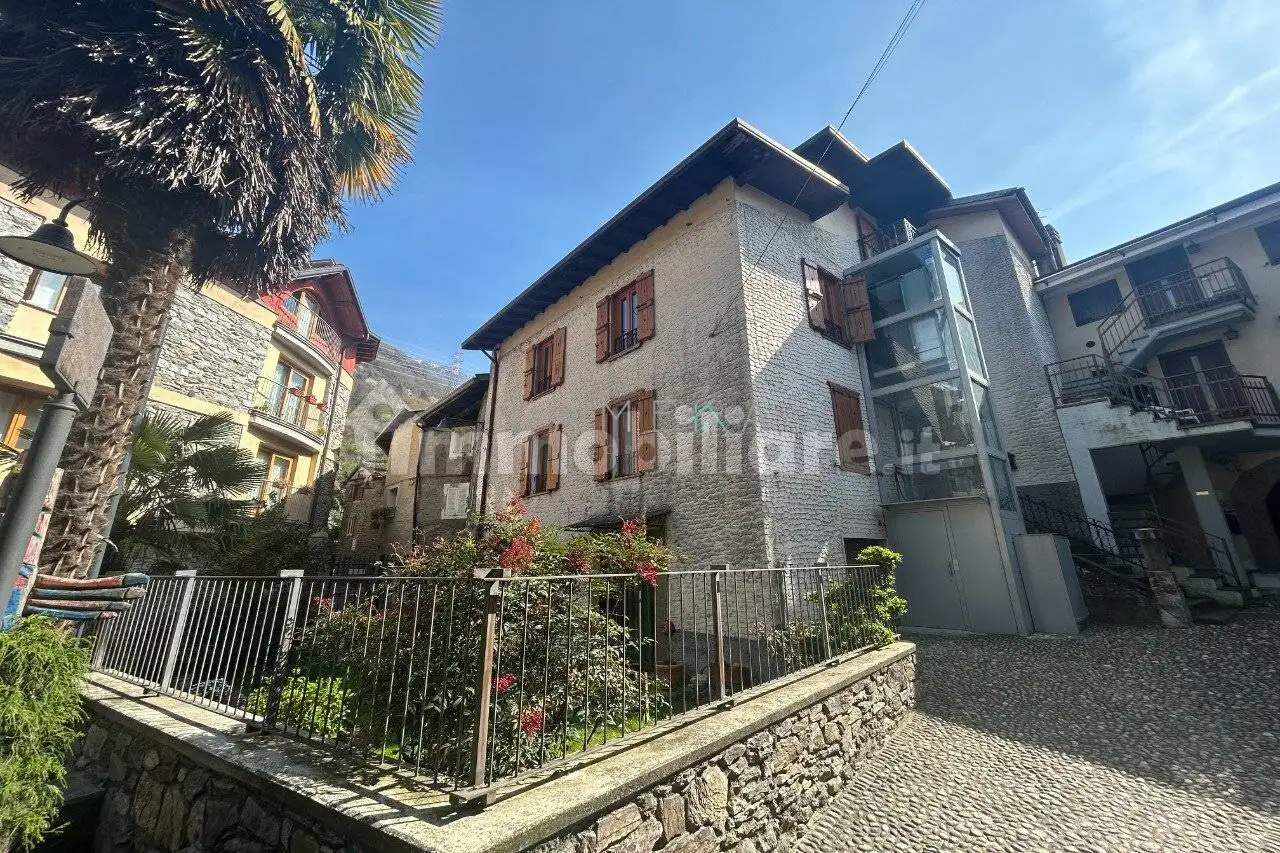 Appartamento in vendita a Cedegolo