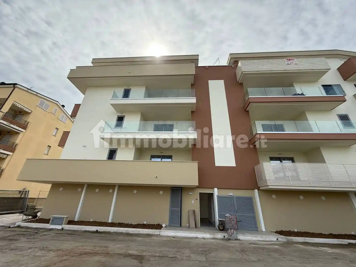 Trilocale via Cortina 9/C, Lungomare Marconi, Alba Adriatica - foto 2