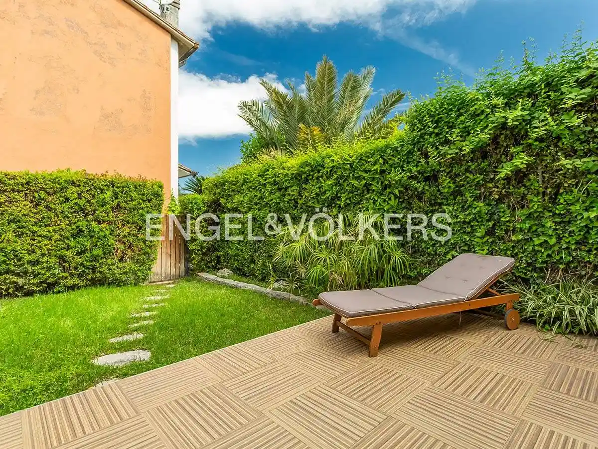 Villa a schiera viale Gorgia di Leontini, Casal Palocco, Roma - foto 2