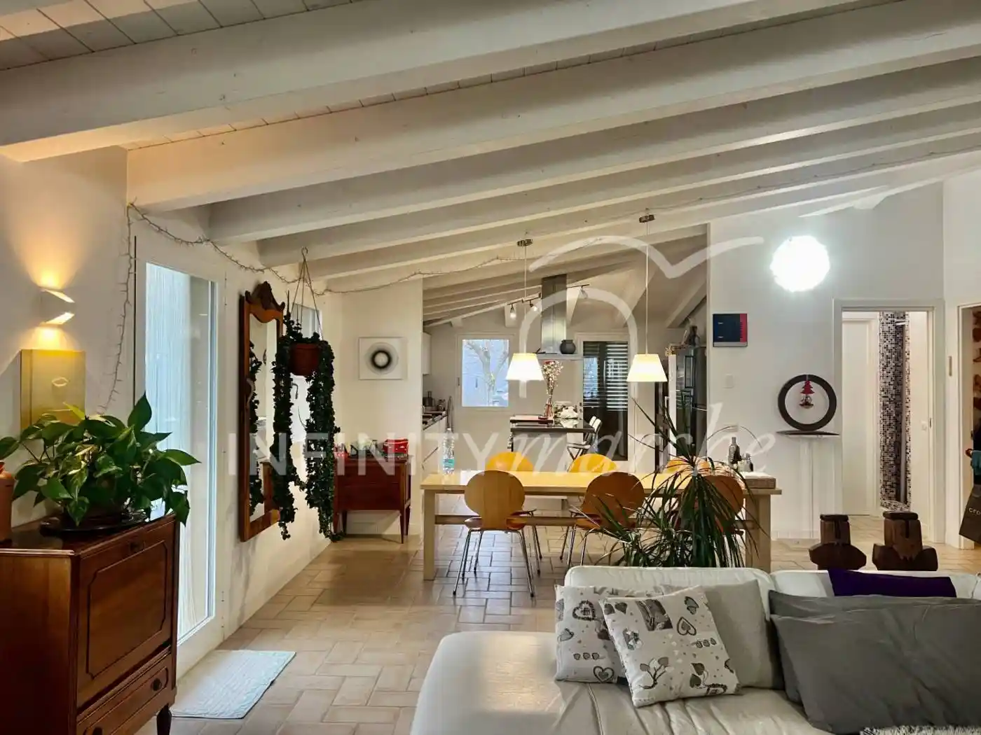 Villa in vendita a Arcevia