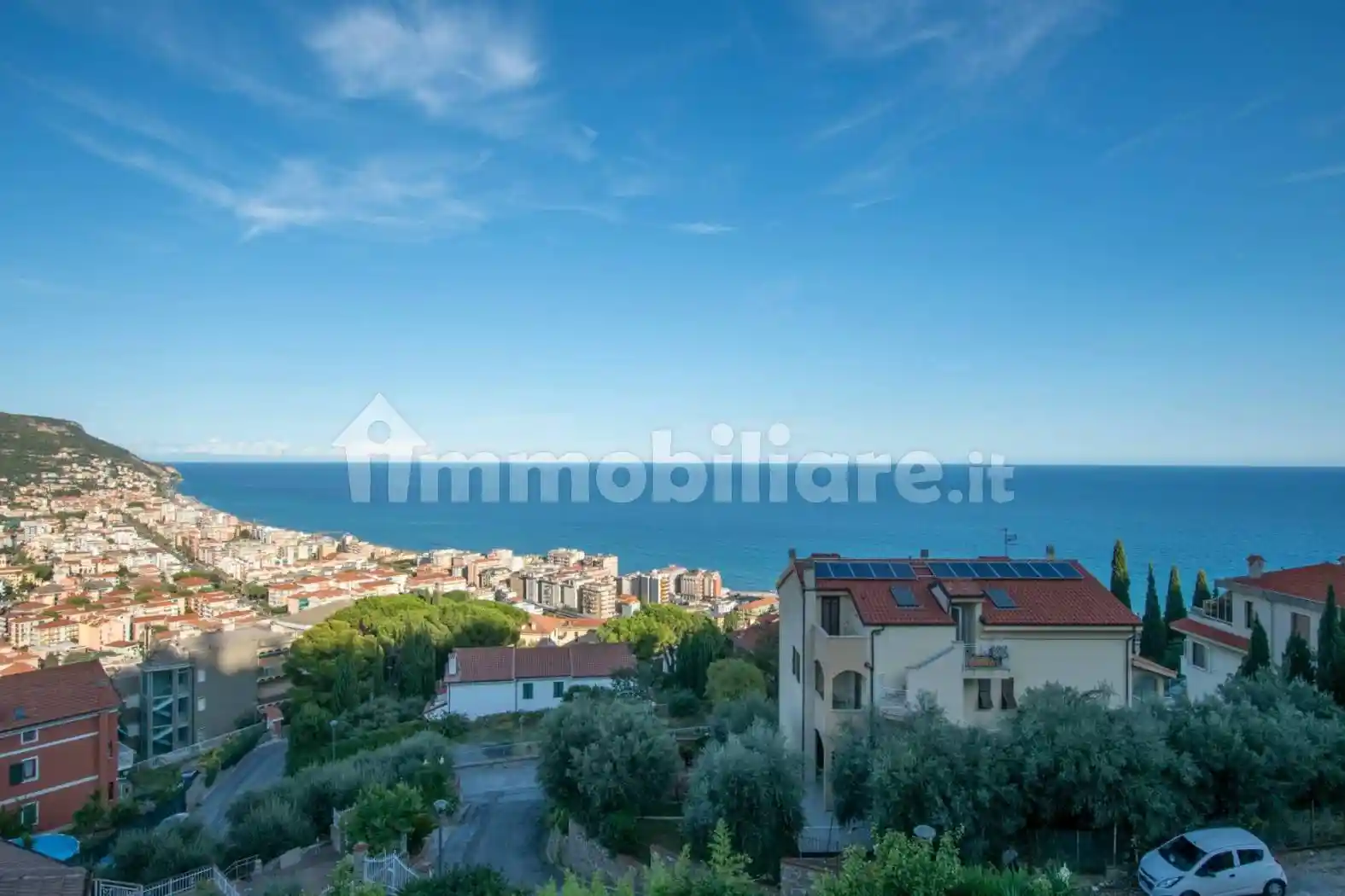 Appartamento in vendita a Pietra Ligure