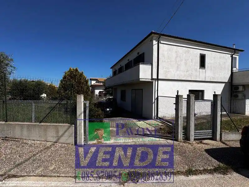 Villa unifamiliare viale Aldo Moro 114/1, Centro, Atri - foto 3