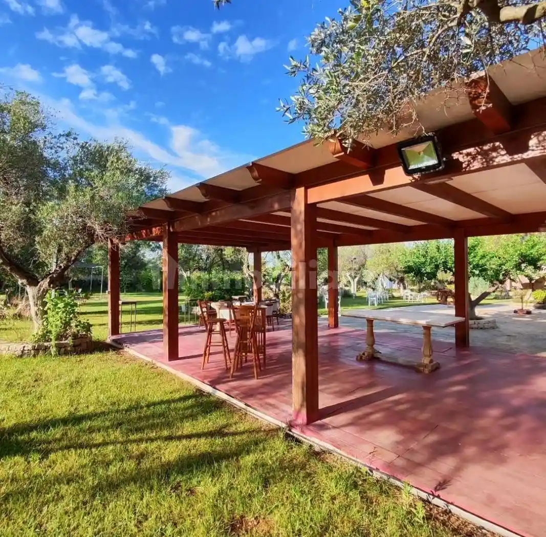 Villa in vendita a Sannicandro di Bari