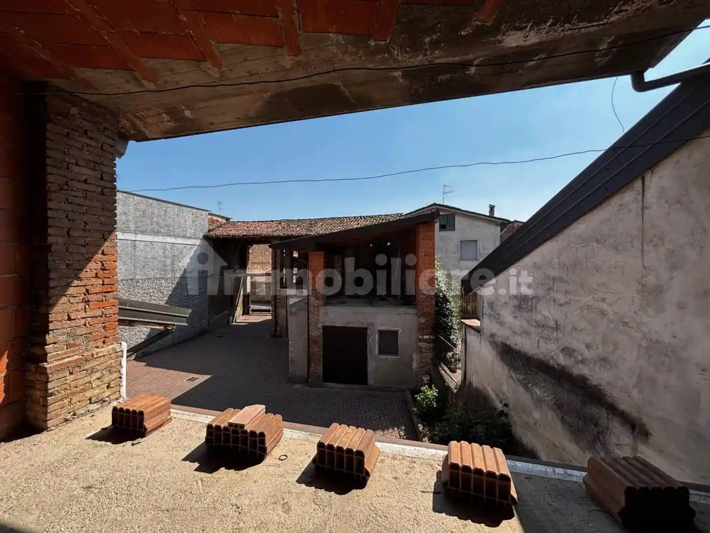 Terratetto unifamiliare via Mella, Centro, Capriano del Colle - foto 2