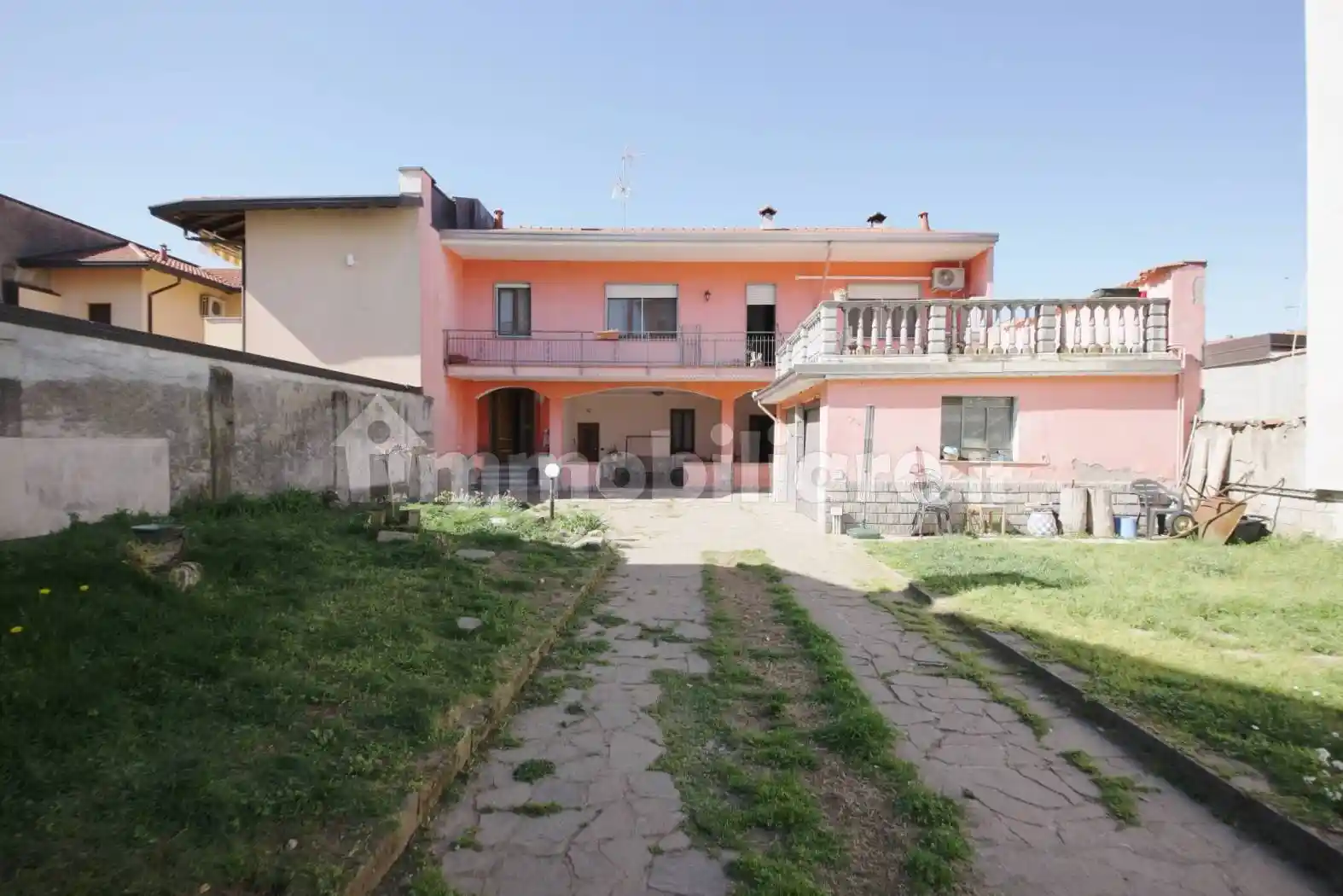 Villa in vendita a Busto Garolfo