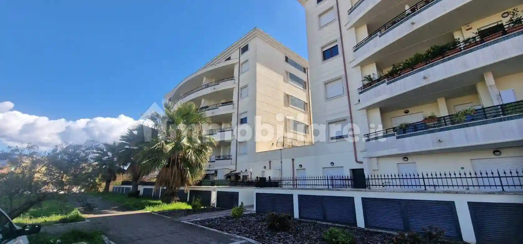 Palazzo - Edificio - foto 2