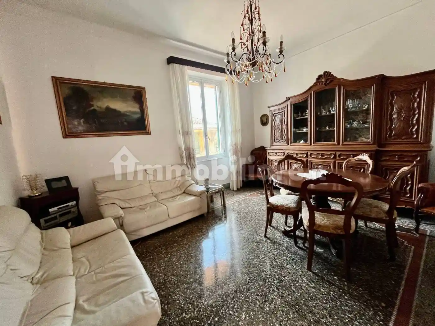 Appartamento in vendita a Genova