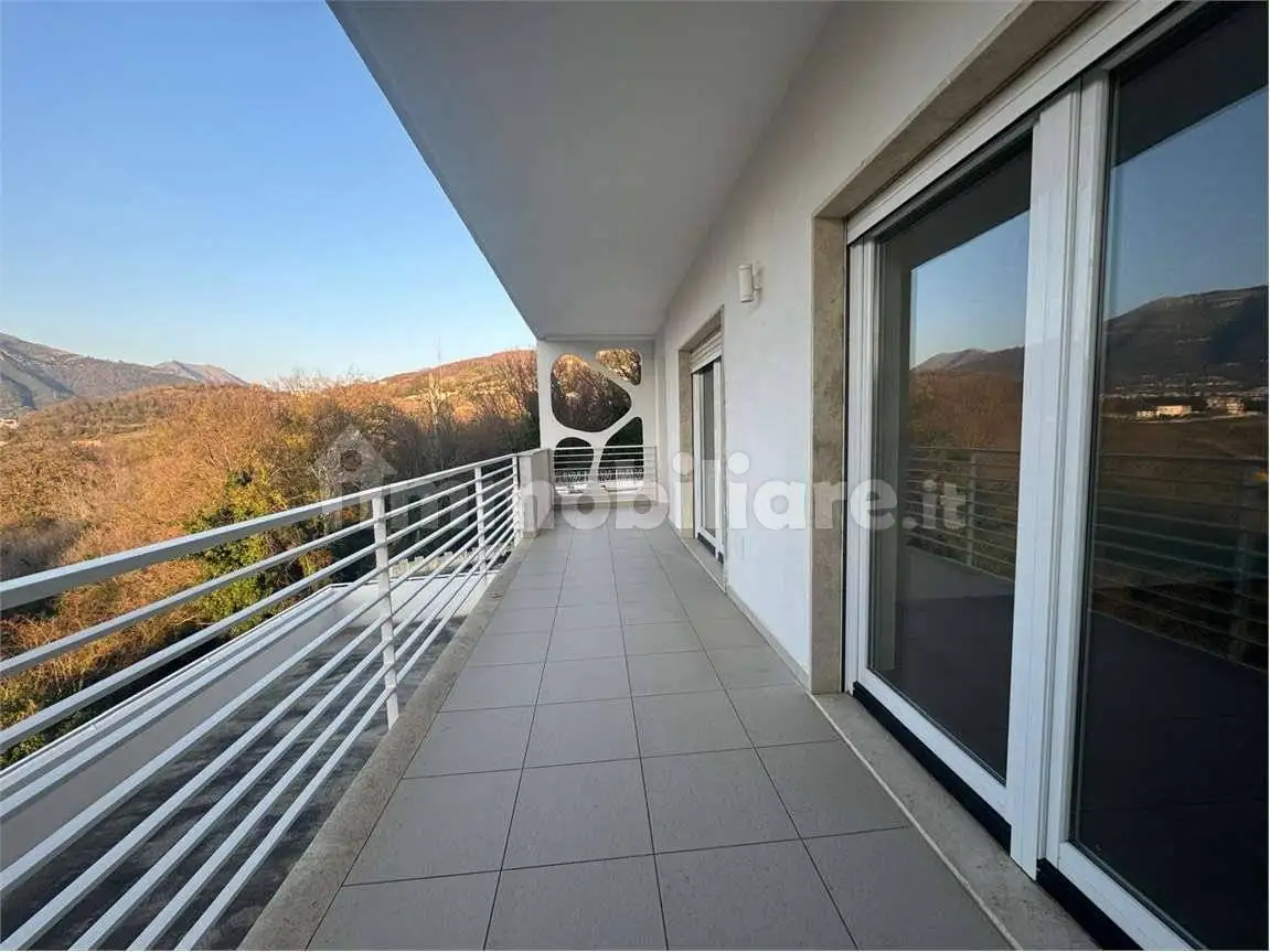 Appartamento in vendita a Salerno