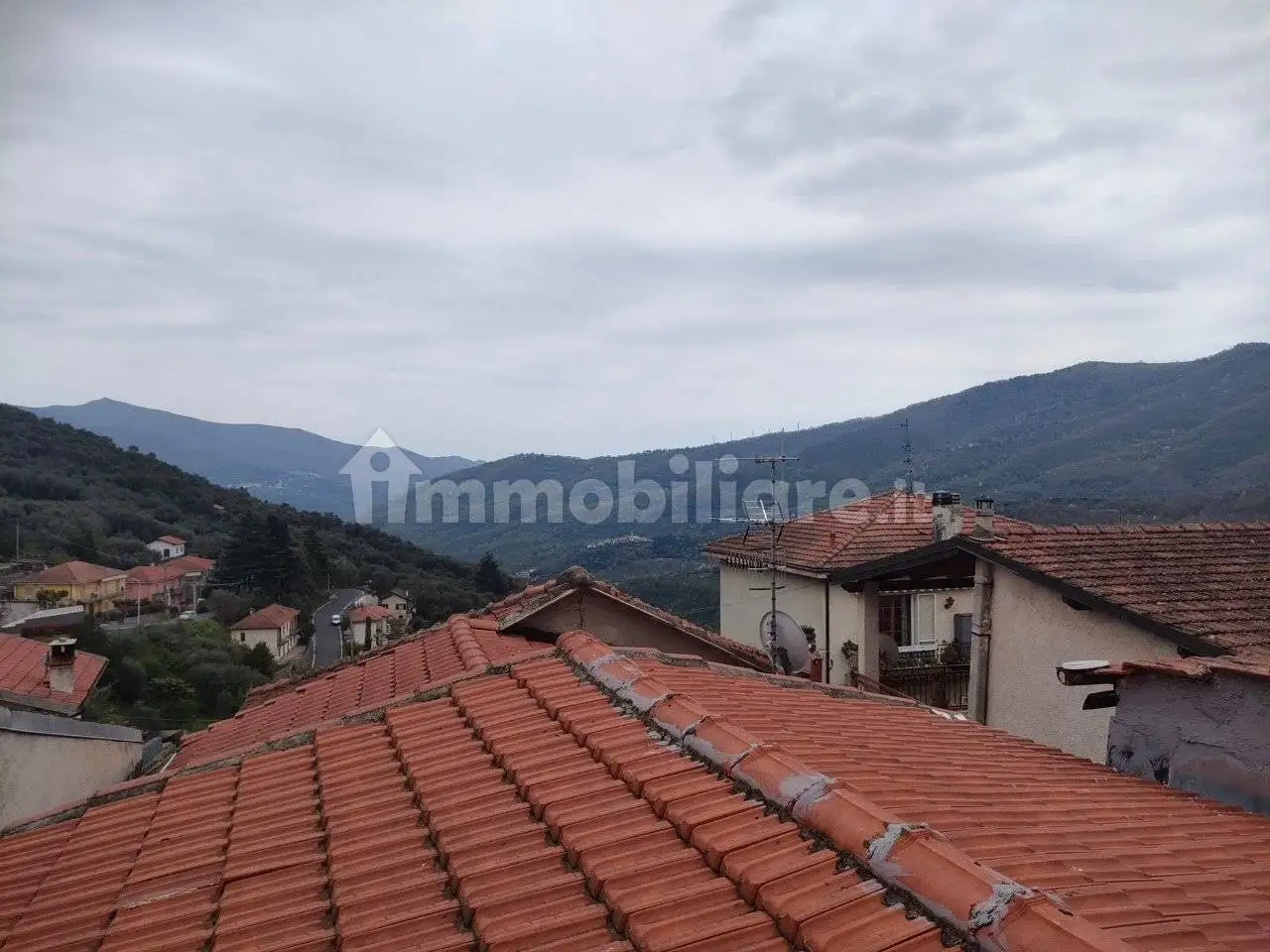 Bilocale ottimo stato, Centro, Aurigo - foto 4