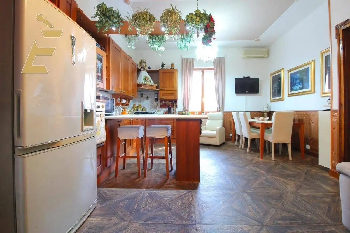 Villa in vendita a Pavia