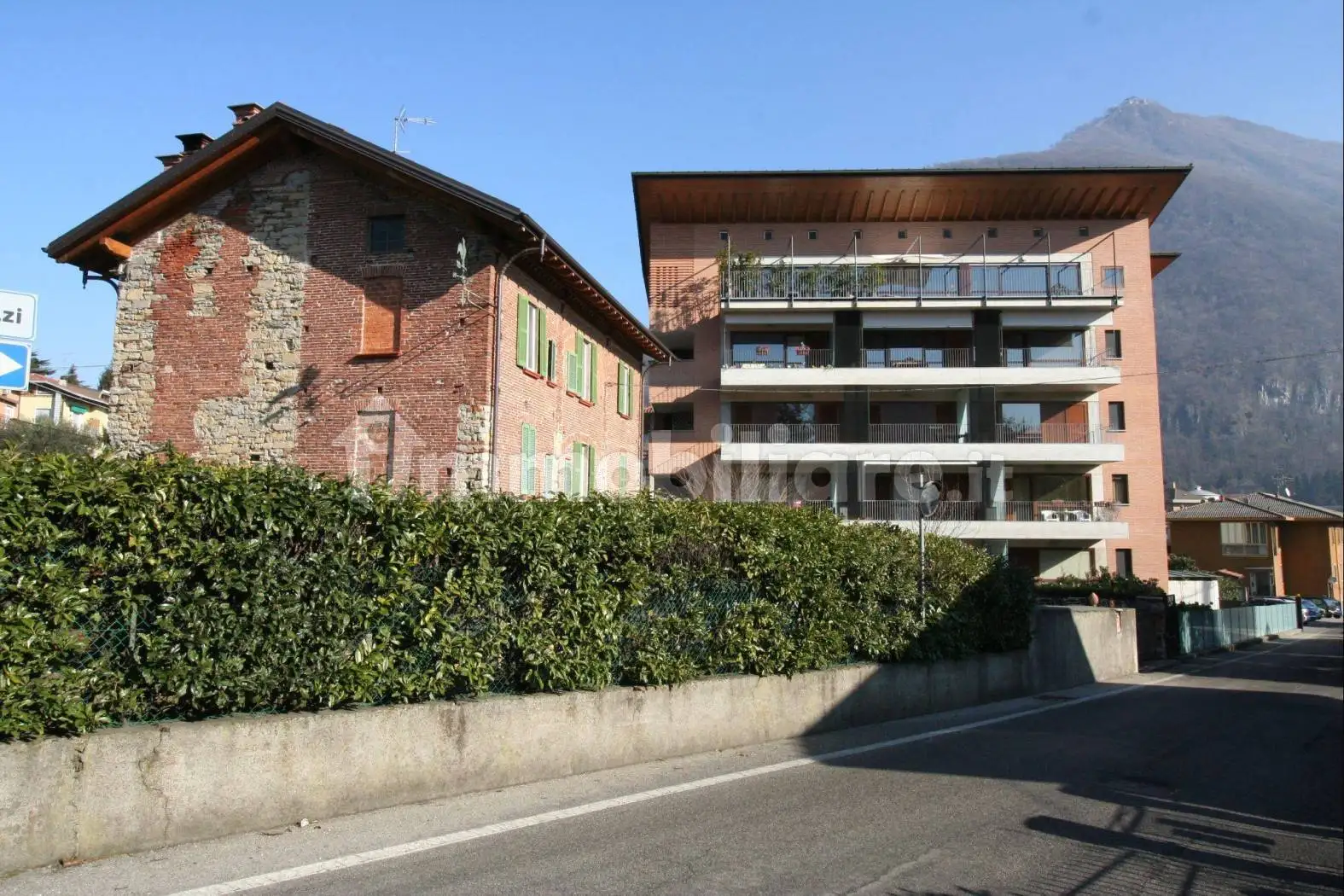 Appartamento in affitto a Laveno-Mombello