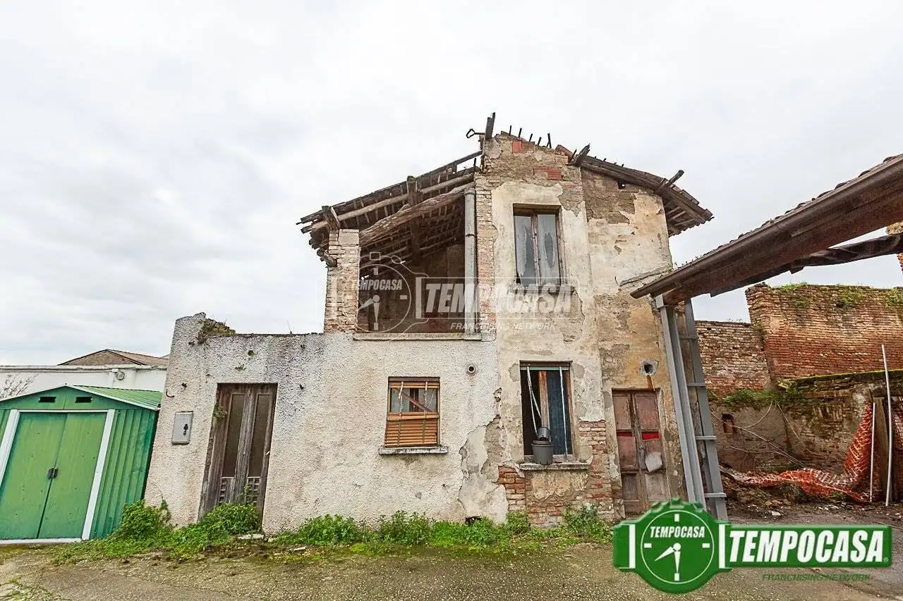Rustico - Casale in vendita a Palazzo Pignano