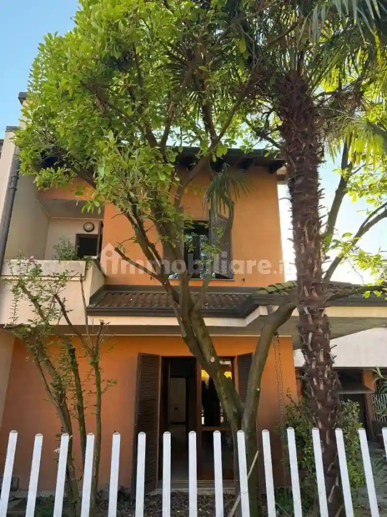 Villetta a schiera - foto 2