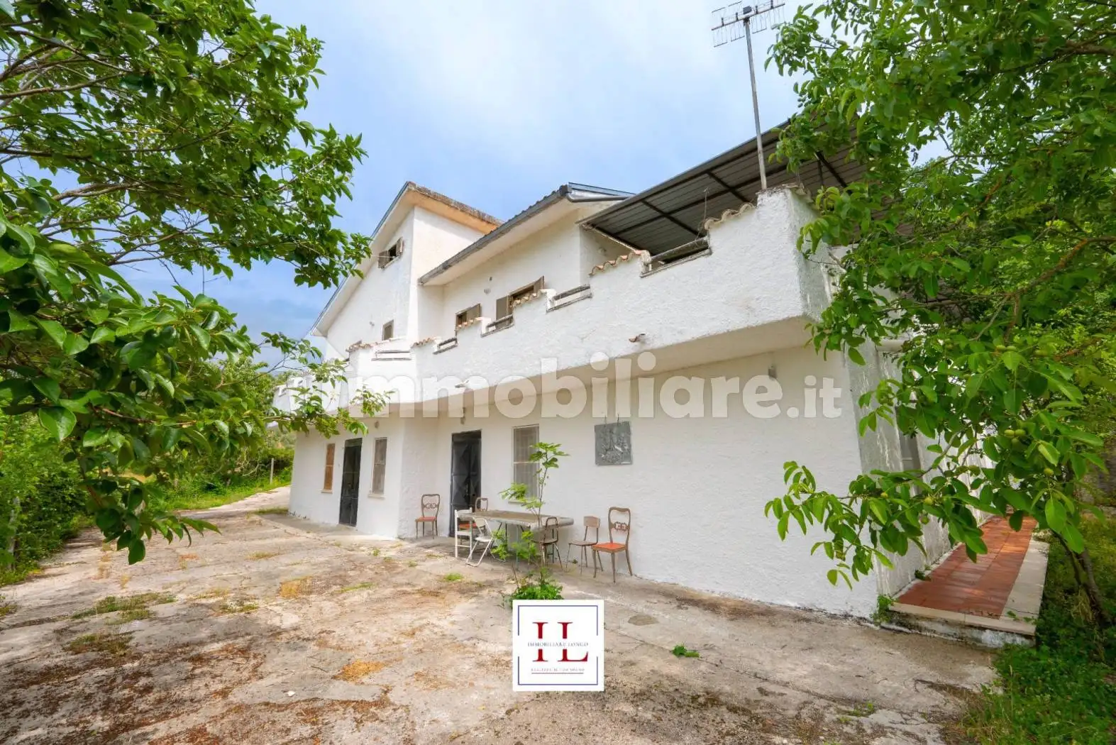 Rustico - Casale in vendita a Toffia