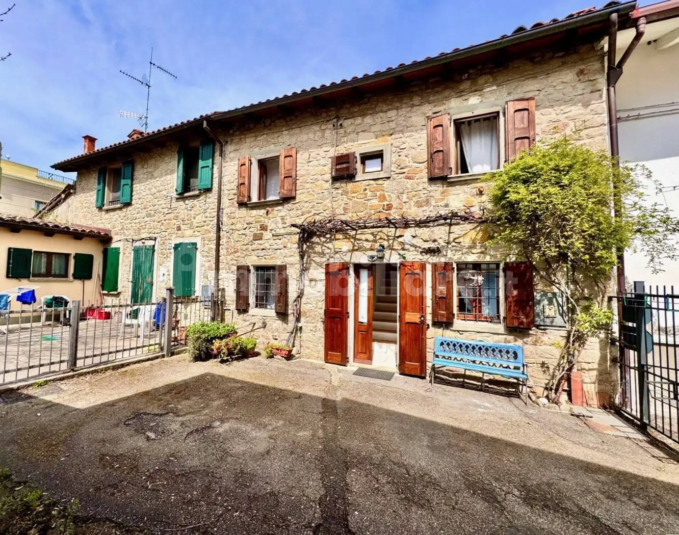 Casa indipendente in vendita a Castel di Casio